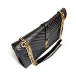 Saint Laurent Medium Envelope Bag in Quilted Grain de Poudre Leather